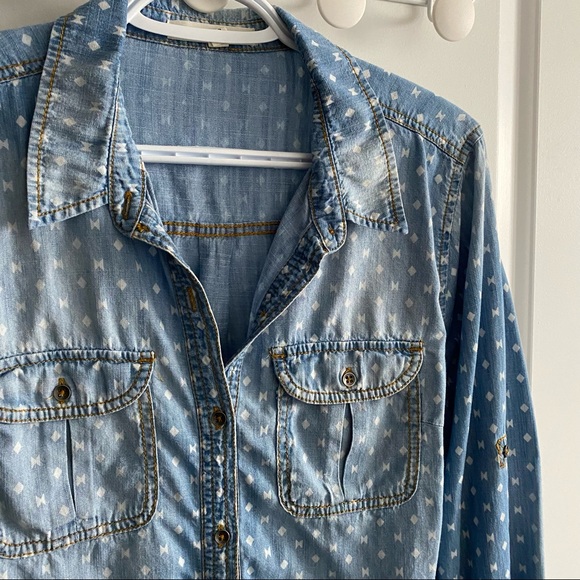 BOGO FREE - Denim shirt - Picture 2 of 2